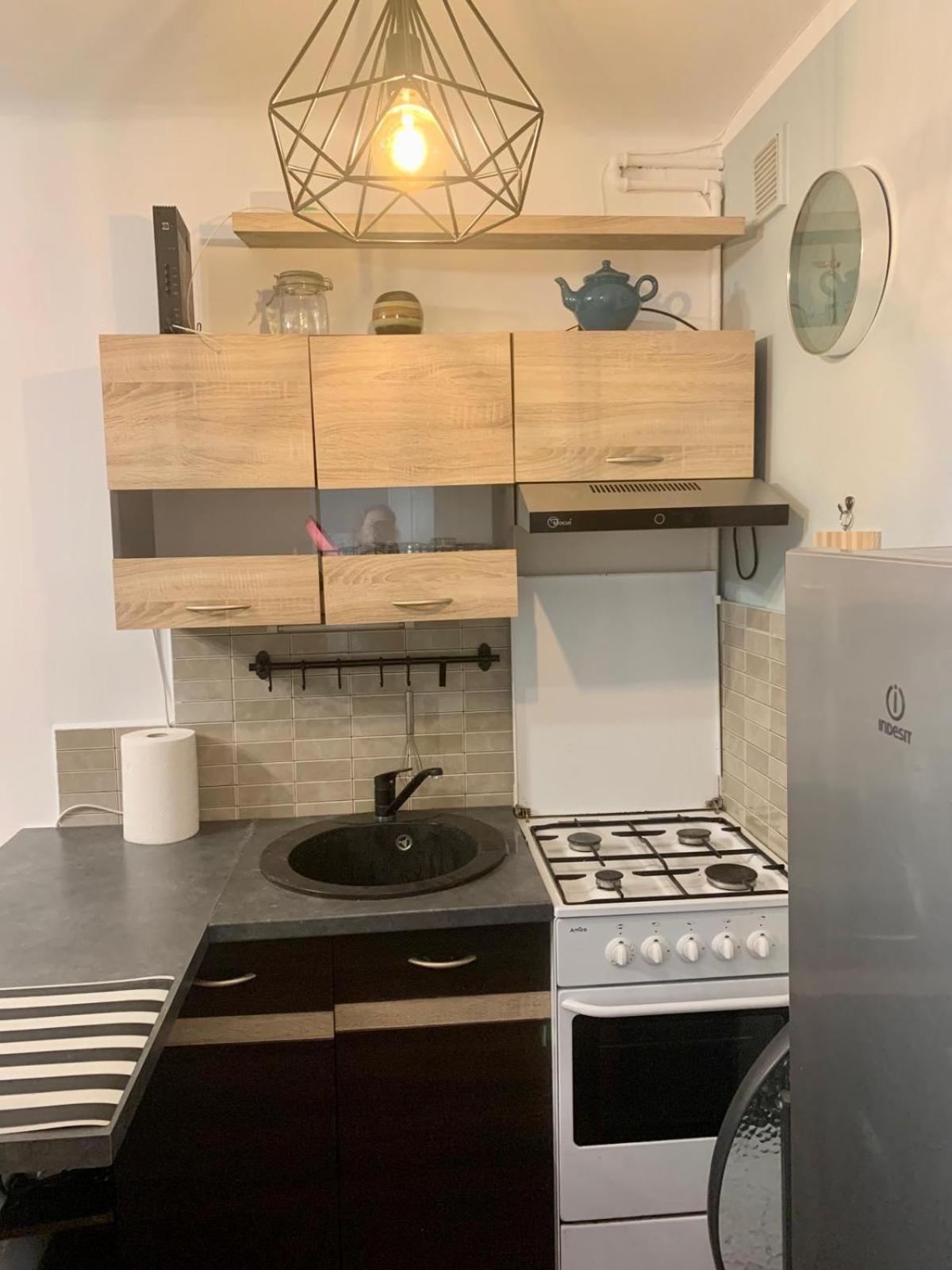 Apartament Mieszkanie Przy Metrze Rondo Onz